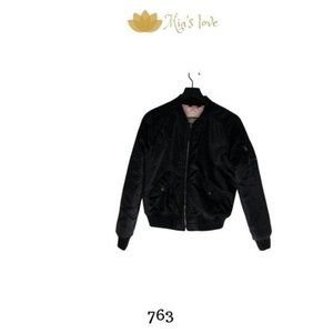 Hollister California 1922, Jacket Women's, Size M, Black color.
